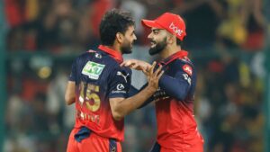 Bhuvneshwar Kumar's 'are you good enough to hit me' attitude impresses Virat Kohli