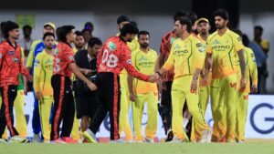 How can CSK still qualify for IPL 2026 playoffs after loss to Sunrisers Hyderabad?
