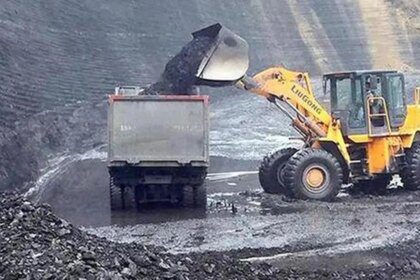 Why did Coal India's shares fall 6% today with govt planning 2% OFS sale?