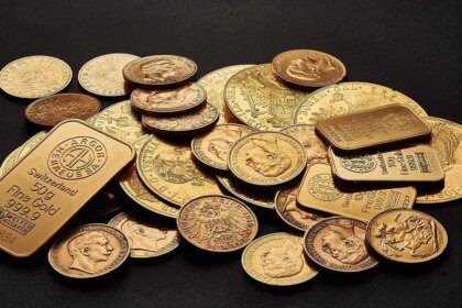Gold hits two-month low as US-Iran tension stokes inflation fears