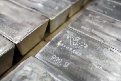 Govt restricts silver bar imports after steep duty hike