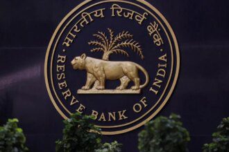 India bonds rally on bets of record RBI payout
