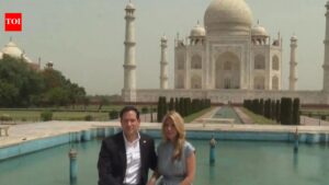 Iran throws architectural shade on Marco Rubio's hot Taj Mahal visit