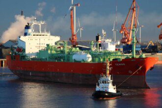 India-bound LPG tanker crosses Strait of Hormuz safely amid regional tensions