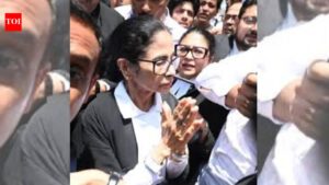 Video: Mamata Banerjee in lawyer’s gown faces sloganeering at Calcutta high court during post-poll violence case hearing