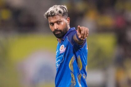 Hardik's captaincy at Mumbai Indians set to end, his place in team in doubt as MI review poor season
