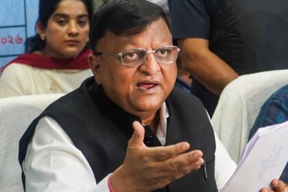 'Beyond shameless': TMC attacks BJP, EC after ex-Bengal CEO Manoj Agarwal appointed chief secretary