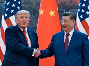 Trump in China for talks with Xi Jinping