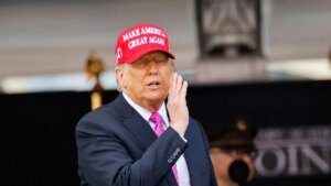 Trump’s more than 3,700 trades provoke Wall Street astonishment