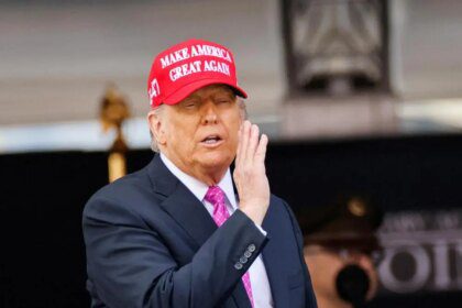 Trump’s more than 3,700 trades provoke Wall Street astonishment