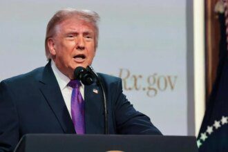 Trump stock trades raise ethics concerns over conflict of interest claims