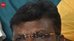 VCK, Left unite in defence of Vijay: ‘Let him form govt’