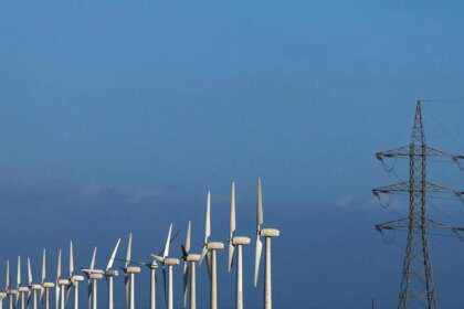 Wind and solar overtake gas in global electricity generation for first time in April