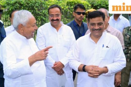 Patna, Bihar, India -May.31, 2026: Former Bihar Chief Minister and JDU national president Nitish Kumar meeting with party national working president Sanjay Jha-MP at Patna, Bihar, India, Sunday,May,31, 2026.(Photo by Santosh Kumar/ Hindustan Times)