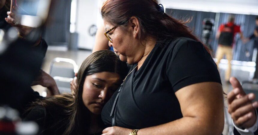 A Mexican citizen died in ICE custody. Now his family is demanding answers