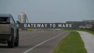 SpaceX IPO: Risks and opportunities for retail investors