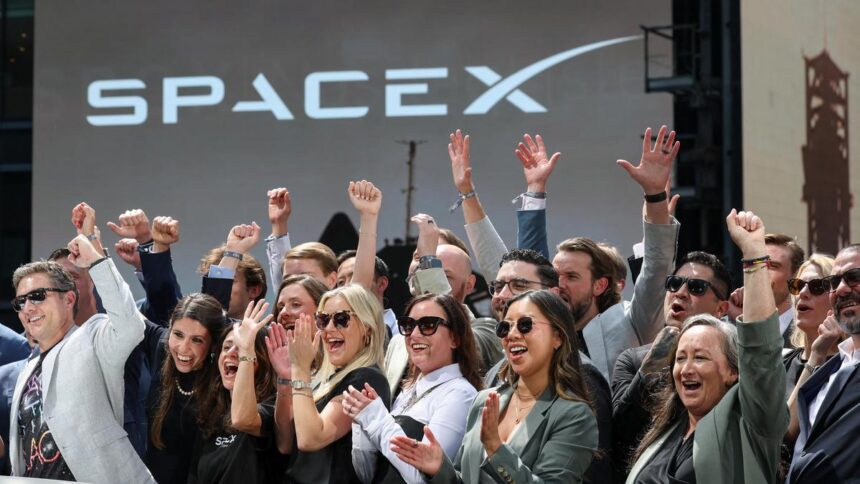 EXPLAINER-SpaceX’s $75 billion IPO features a greenshoe option – explained
