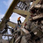In pictures: Venezuela earthquakes death toll surpasses 1,700