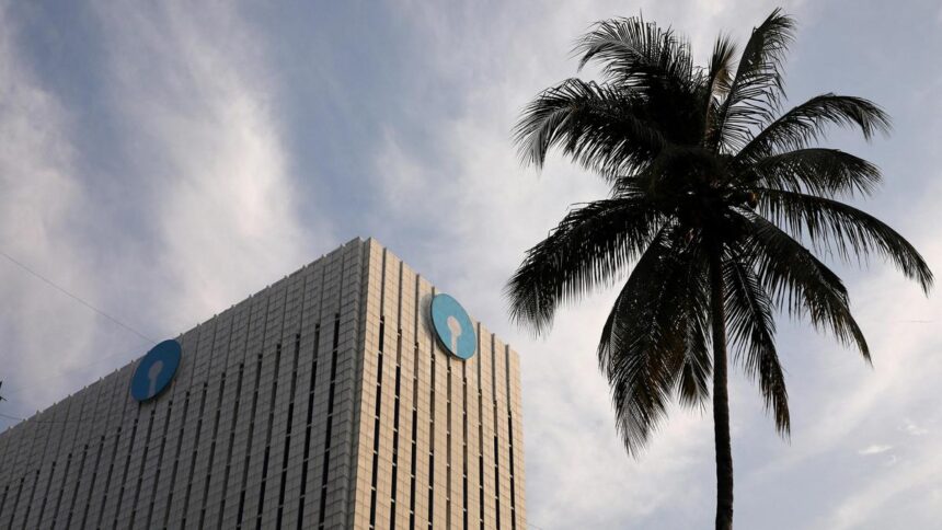 SBI raises ₹4,691 crore from Tier I bonds to fund business growth