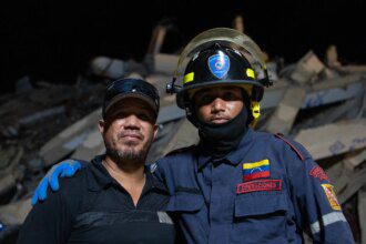 How a son rescued his father from the rubble of Venezuela’s earthquakes