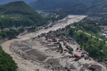 Photos: Avalanche floods kill 95, hundreds missing in Nepal’s Himalayas