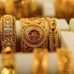 Gold falls on growing Fed rate hike bets ahead of policy meeting
