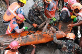 Photos: UN urges global aid after China, Nepal floods kill over 1,300